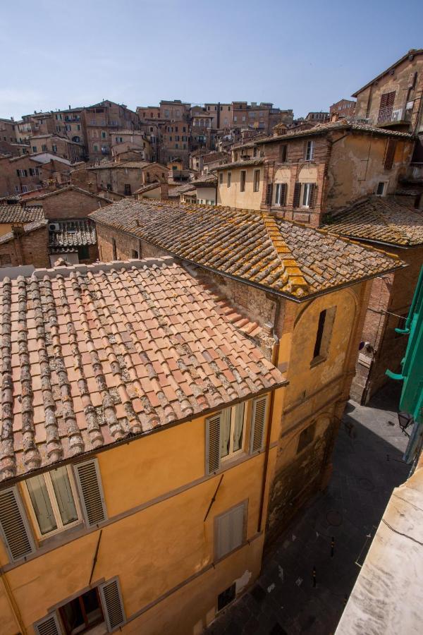 La Casa Del Dupre Apartment Siena Exterior photo